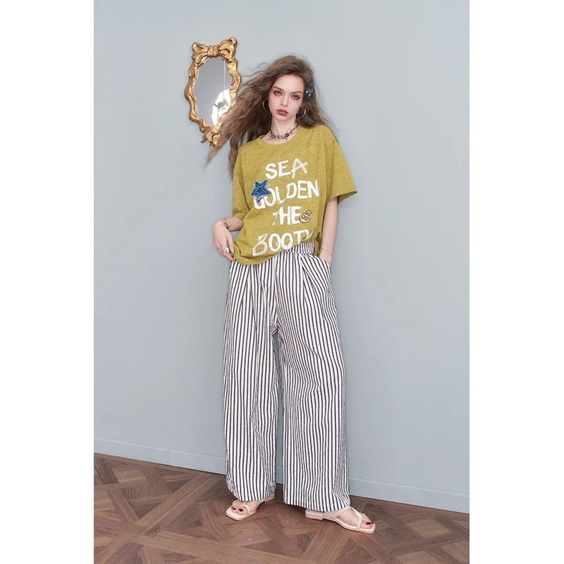 Acid Wash Vintage Graphic T Shirt - ELFSACK T-shirt graphique vintage délavé à
